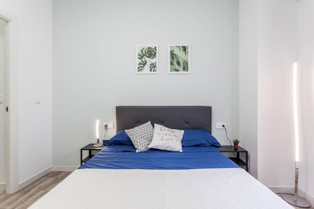 Apartamento Nuevo Cerca De La Playa Y Del Centro Valencia Bagian luar foto