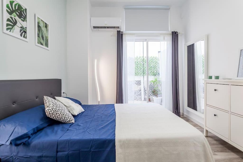Apartamento Nuevo Cerca De La Playa Y Del Centro Valencia Bagian luar foto